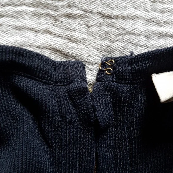 REISS Bodycon Boat Neck Knee Length Gold Detail Dress Dark Blue Sz M - Picture 15 of 15